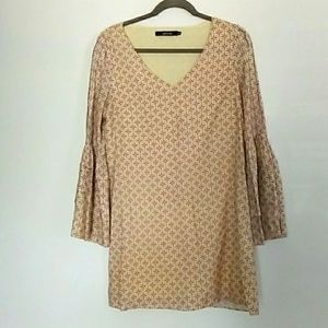 Modcloth Ark & CO Yellow Bell Sleeve Flowy Yellow and Pink Design SZ M